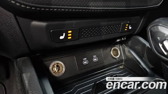 KG_Mobility_Ssangyong Rexton Новый Rexton Sport Khan Дизель 2.2 4WD — Фото автомобиля 17