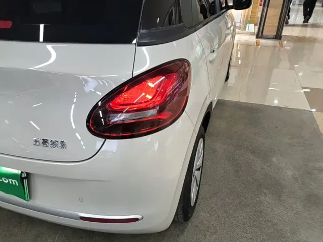 Wuling Bingo — Фото автомобиля 7