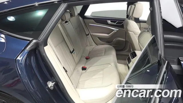 Audi A7 55 TFSI quattro Premium — Фото автомобиля 11