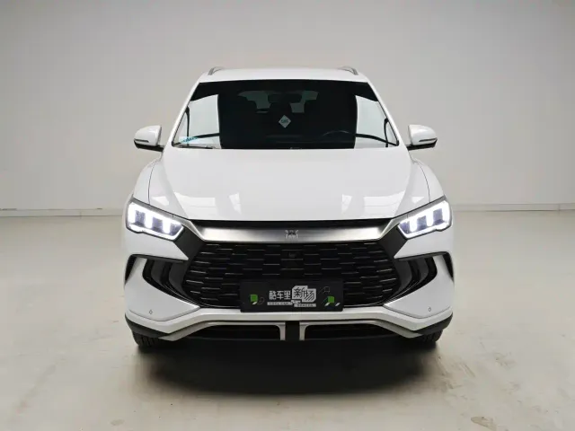 BYD Song Pro — Фото автомобиля 2