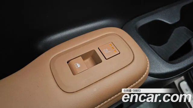 Hyundai Santa Fe MX5 — Фото автомобиля 24