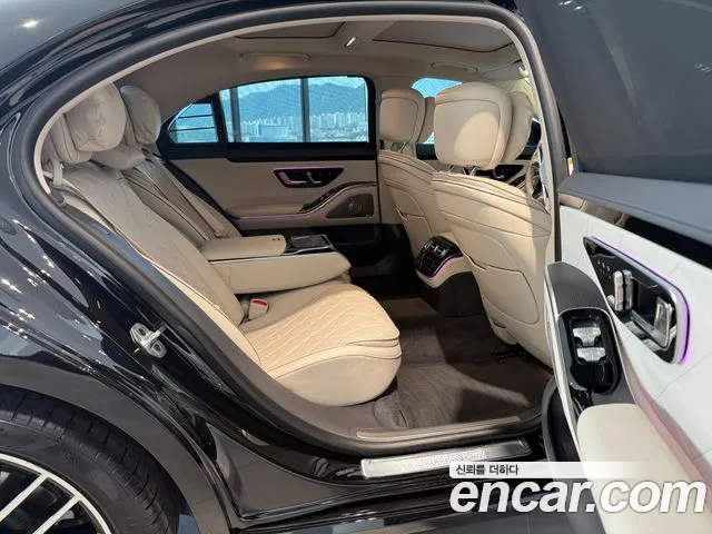 Mercedes-Benz S-Class — Фото автомобиля 20