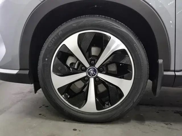 BYD Song PLUS — Фото автомобиля 17