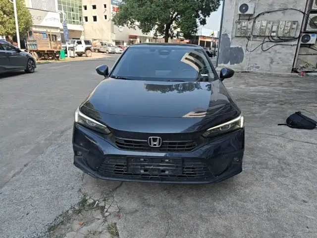 Honda Civic — Фото автомобиля 2