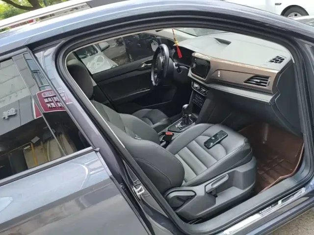 Volkswagen Tharu — Фото автомобиля 24