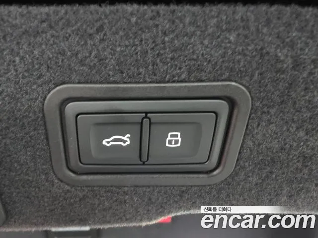 Audi A8 D5 — Фото автомобиля 14