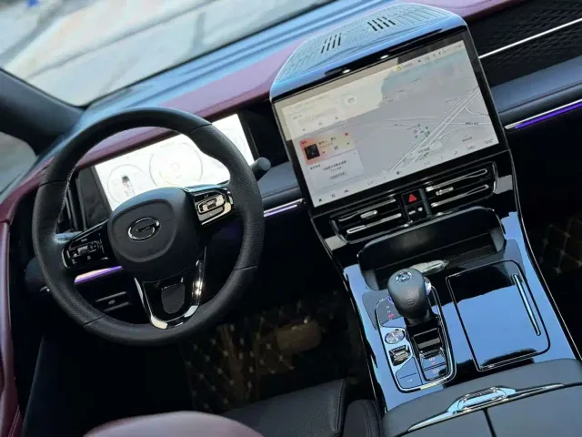 GAC Trumpchi M8 — Фото автомобиля 3