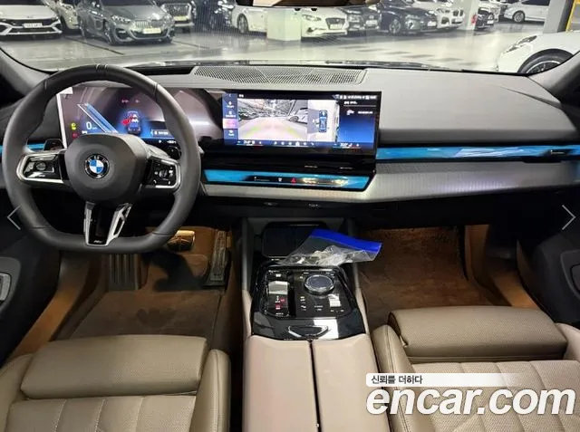BMW 5 Series G60 — Фото автомобиля 7