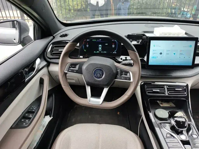 BYD Qin PLUS — Фото автомобиля 6