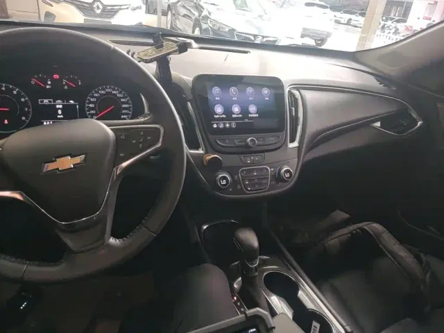 Chevrolet Malibu XL — Фото автомобиля 9