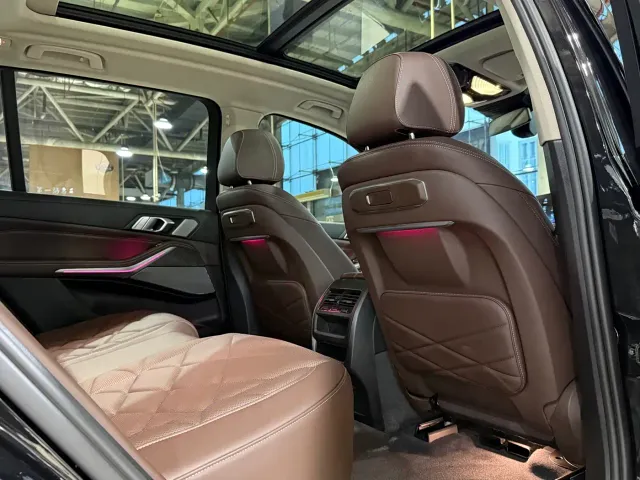 BMW X5 — Фото автомобиля 10