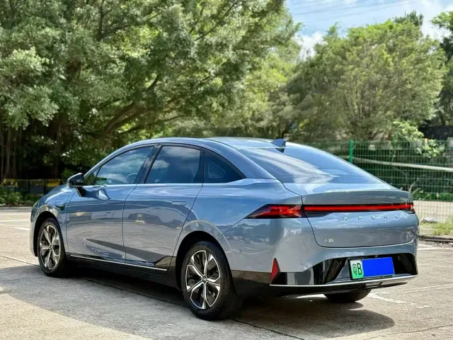 Xpeng P5 — Фото автомобиля 4