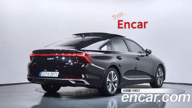 Kia K8 Signature — Фото автомобиля 2