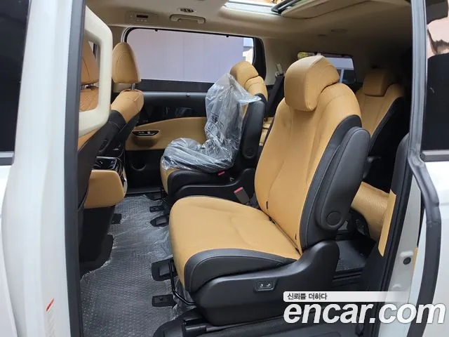 Kia Carnival 4th Gen — Фото автомобиля 18