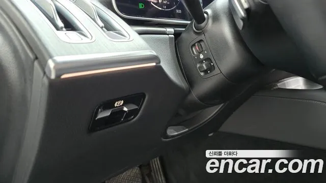 Mercedes-Benz S-Class — Фото автомобиля 7