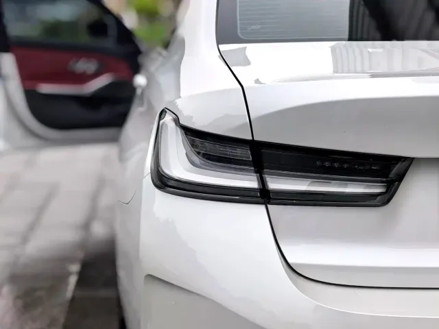 BMW i3 — Фото автомобиля 25