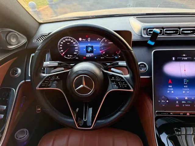 Mercedes-Benz S-Class — Фото автомобиля 10