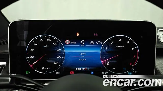 Mercedes-Benz S-Class — Фото автомобиля 8
