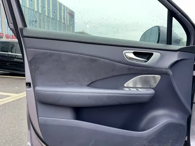 Shangjie SUV — Фото автомобиля 12