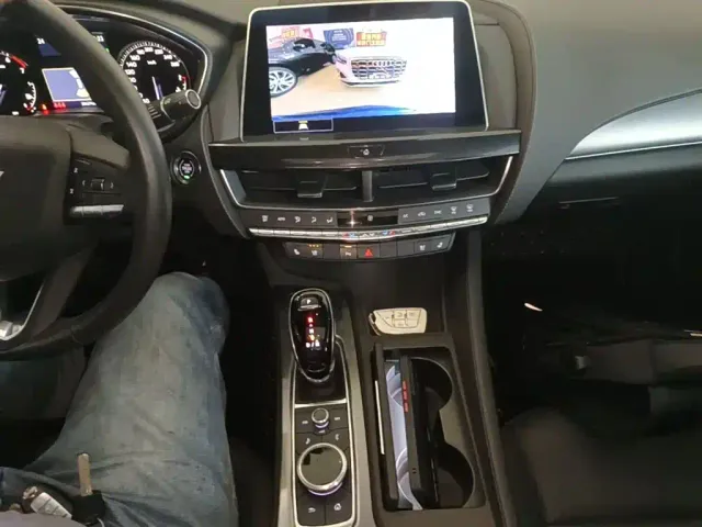 Cadillac CT5 — Фото автомобиля 13