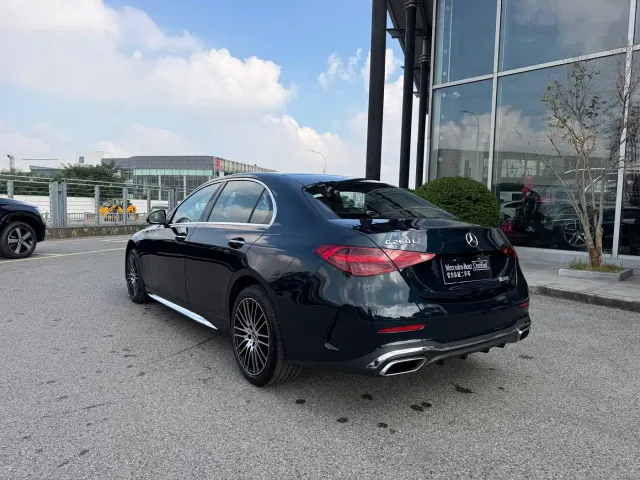 Mercedes-Benz C-Class — Фото автомобиля 11