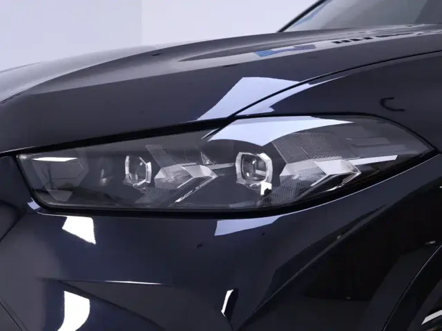 BMW X5 — Фото автомобиля 4