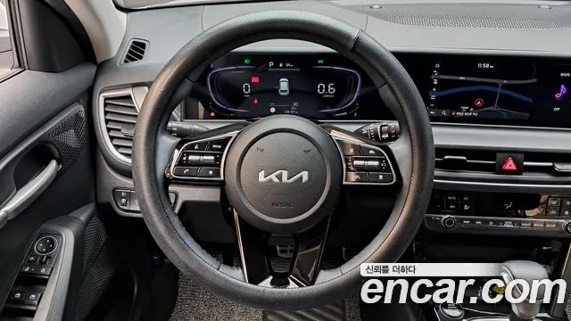 Kia Seltos Новый Seltos Бензин 1.6 турбо 2WD — Фото автомобиля 12