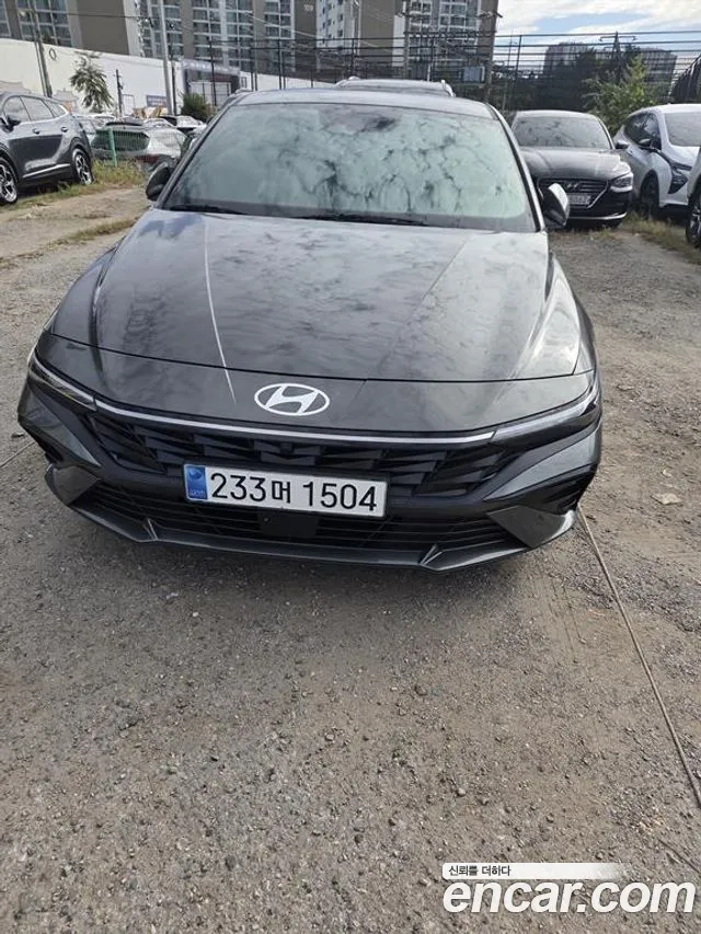 Фотография автомобиля — Hyundai Avante CN7