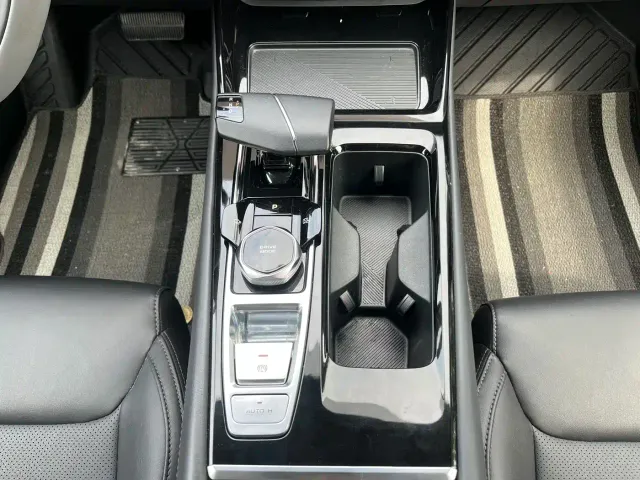 Changan Raeton Plus — Фото автомобиля 16