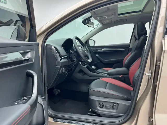 Skoda Karoq — Фото автомобиля 8