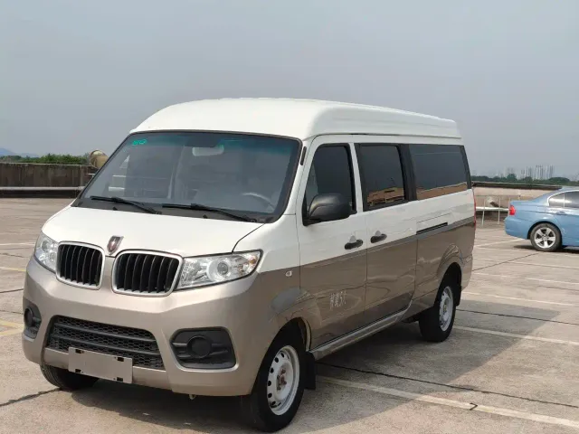 Jinbei New Hiace X30L — Фото автомобиля 3