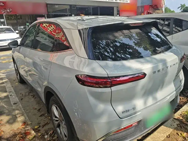 Besturn Yueyi 03 2025 445km Premium Selection Edition — Фото автомобиля 18