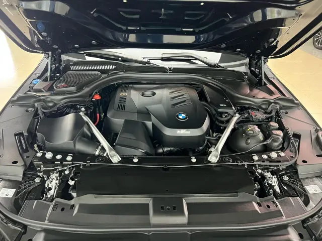 BMW 5 Series — Фото автомобиля 27