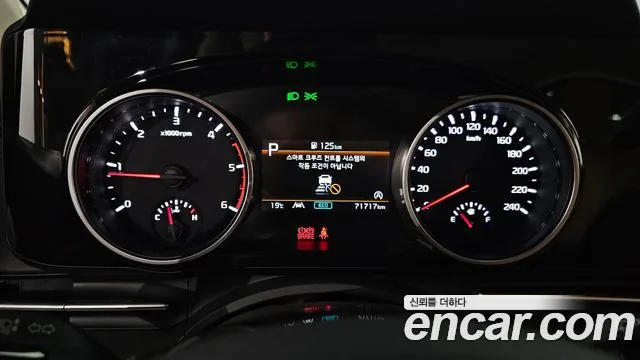 Kia Canival Carnival 4 поколение Дизель 9 мест Prestige — Фото автомобиля 8
