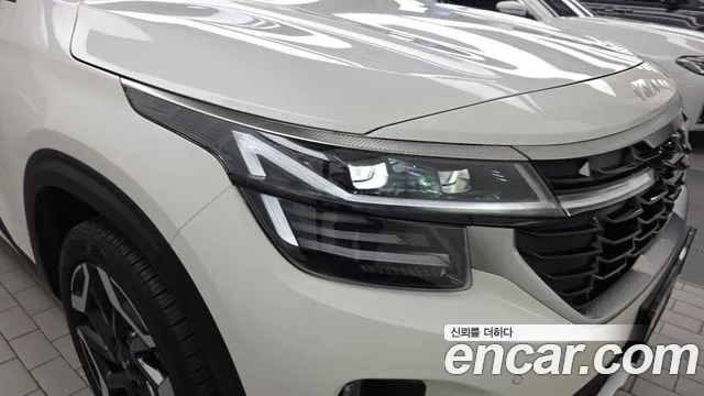 Kia Seltos — Фото автомобиля 7