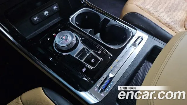 Kia Canival Carnival 4 поколение Дизель 7 мест Noblesse — Фото автомобиля 9