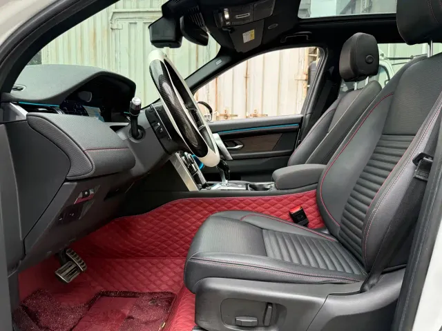 Land Rover Discovery Sport — Фото автомобиля 9