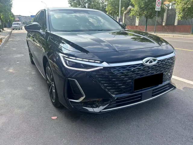 Chery Arrizo 8 — Фото автомобиля 3