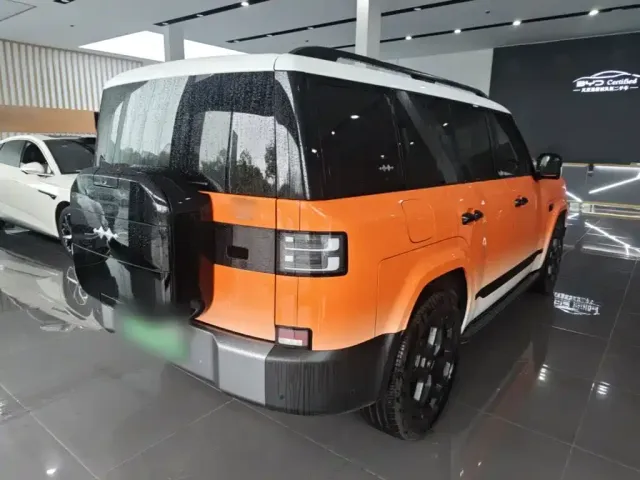 BYD FangChengBao Titanium 7 — Фото автомобиля 6