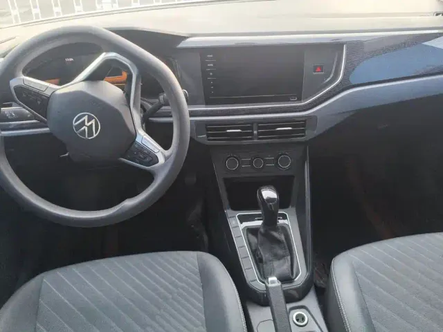Volkswagen Lavida — Фото автомобиля 12