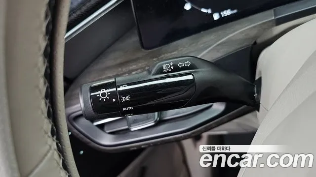 Kia K8 K8 Hybrid — Фото автомобиля 28
