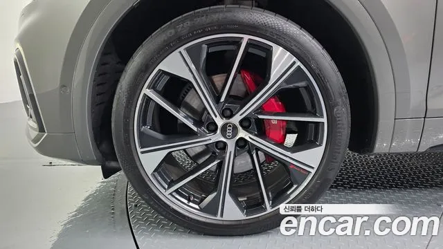 Audi SQ5 3.0 TFSI quattro Sportback — Фото автомобиля 5