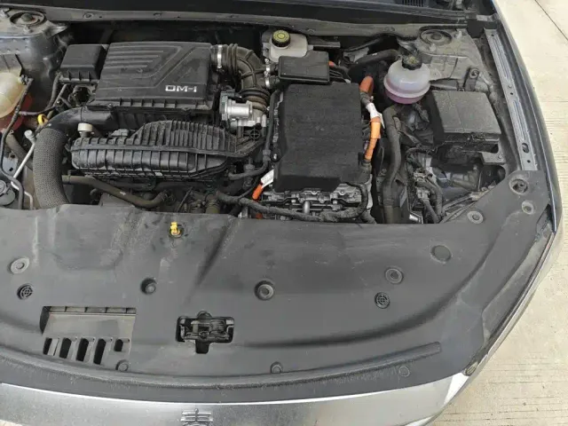 BYD Qin PLUS — Фото автомобиля 22