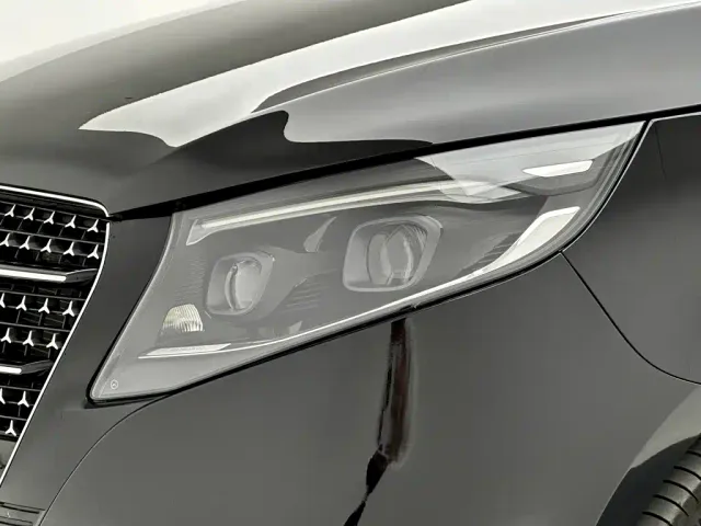 Mercedes-Benz V-Class — Фото автомобиля 27