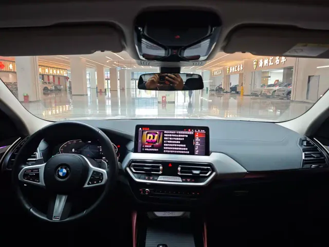BMW X4 — Фото автомобиля 14