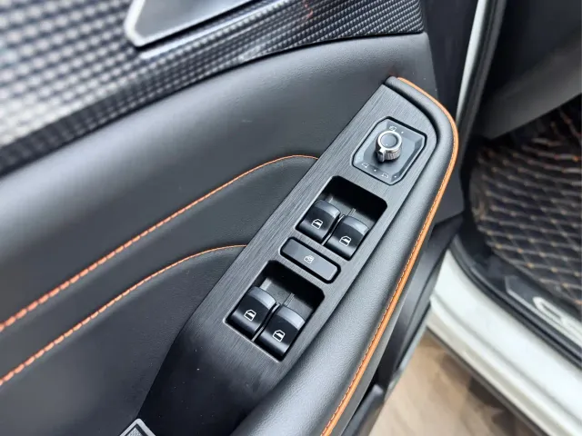 Haval F7 — Фото автомобиля 11