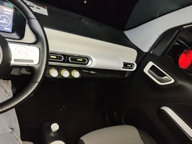 Wuling Hongguang Mini EV — Фото автомобиля 9