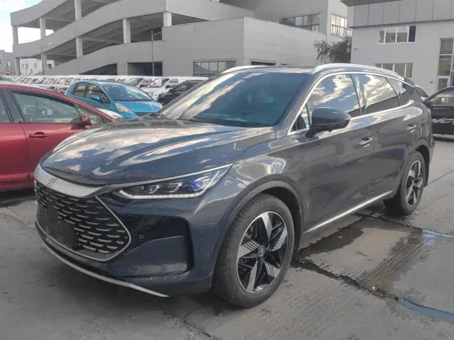 Фотография автомобиля — BYD Tang