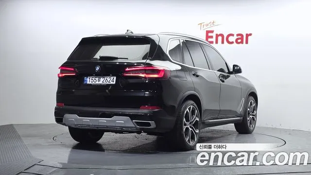 BMW X5 — Фото автомобиля 2
