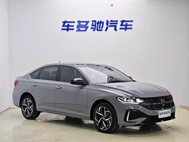 Volkswagen Lavida — Фото автомобиля 3